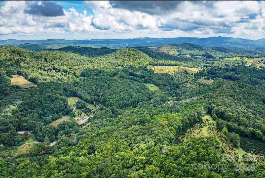 0 Cow Camp RD, Newland, NC 28657