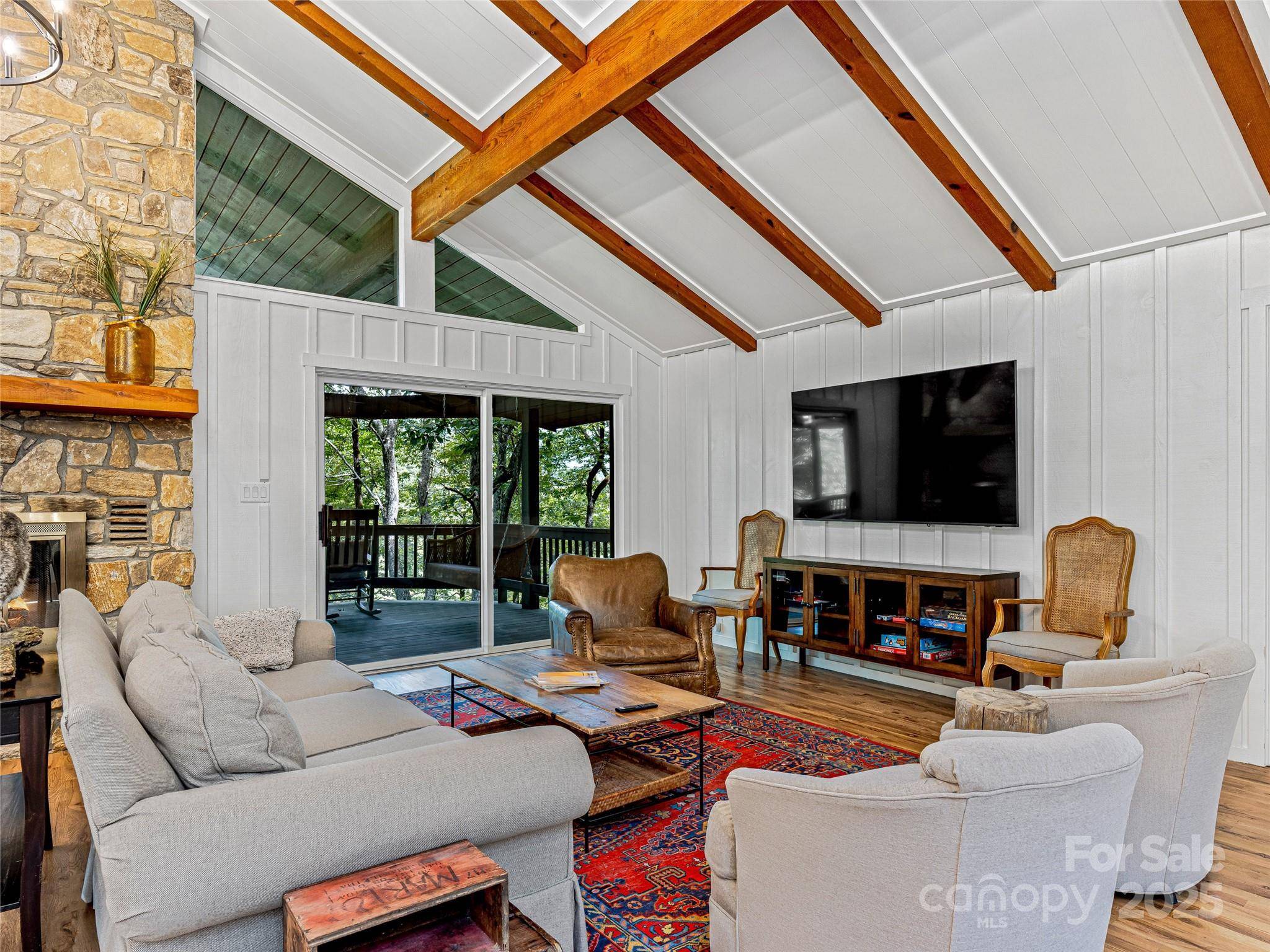 412 Cherokee TRCE, Lake Toxaway, NC 28747