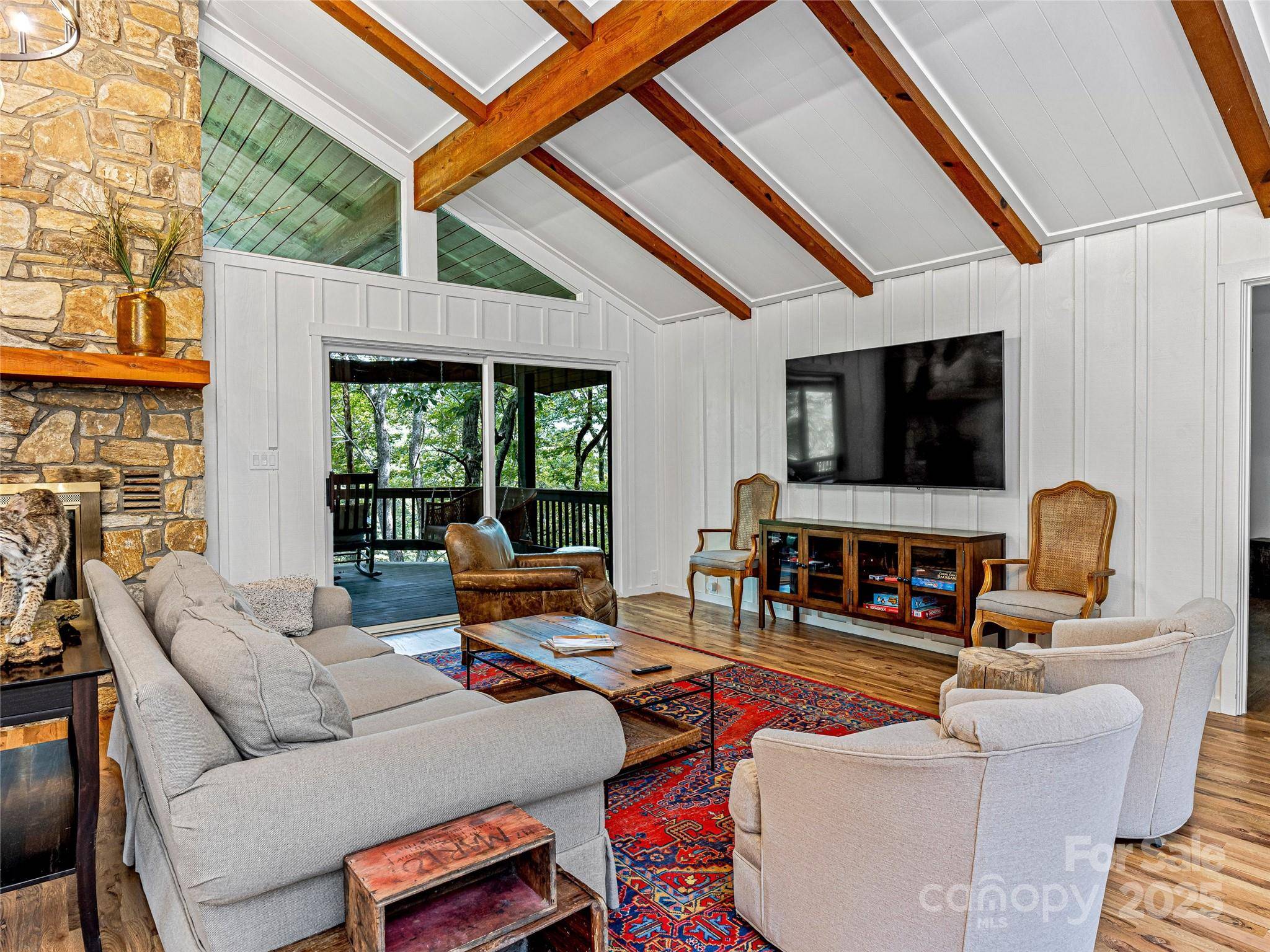 412 Cherokee TRCE, Lake Toxaway, NC 28747