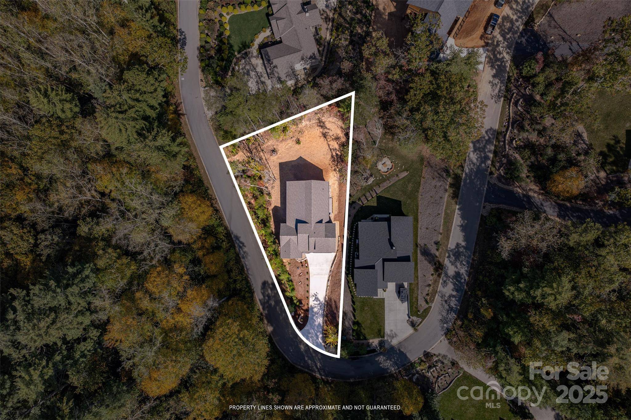 48 Crossings CIR, Fairview, NC 28730
