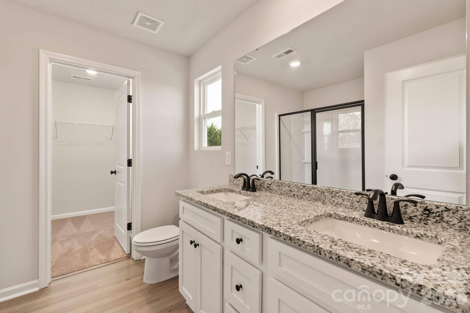 1046 Jonestown RD, Winston Salem, NC 27127