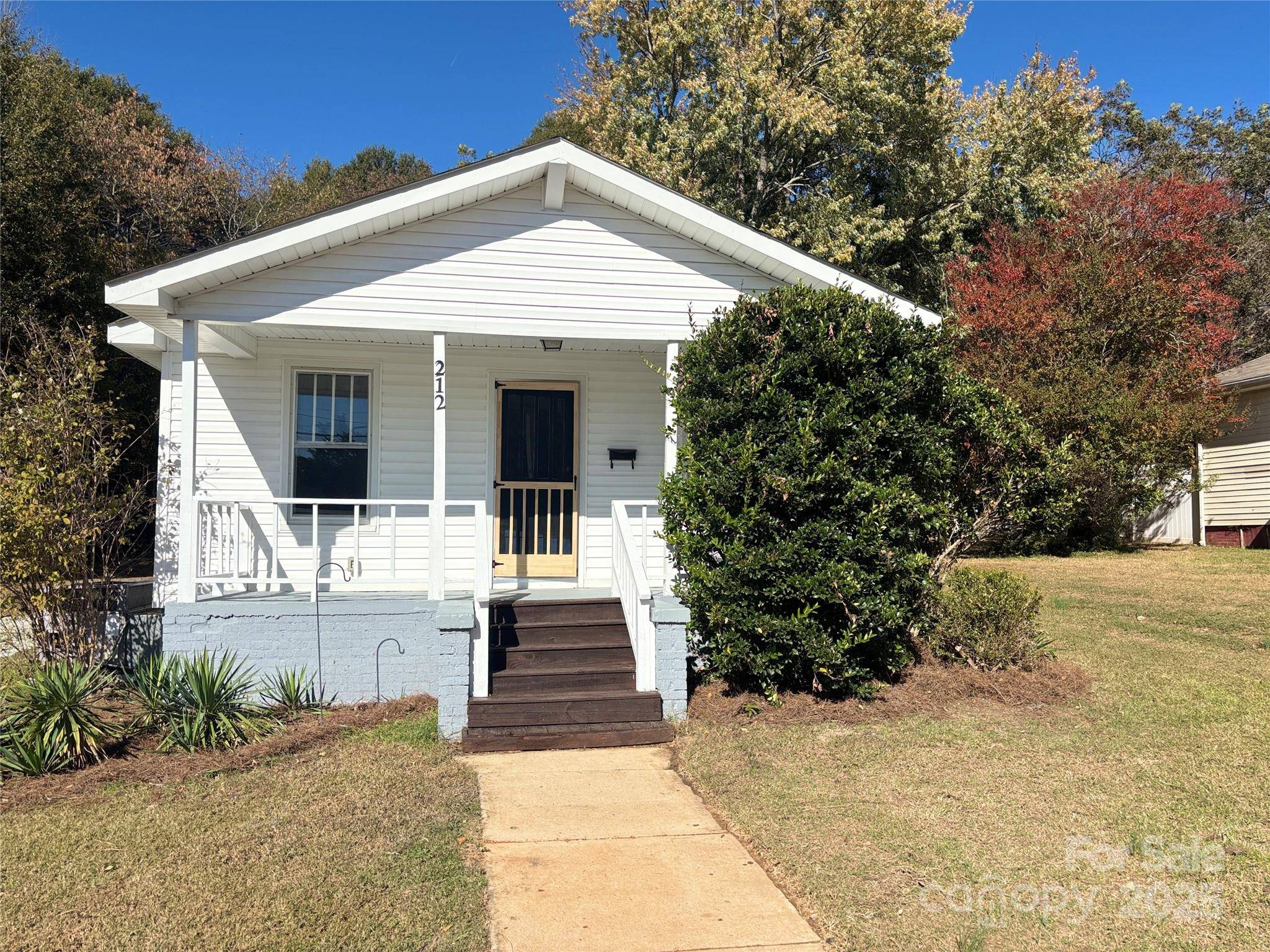 212 Kimball ST, Kannapolis, NC 28081