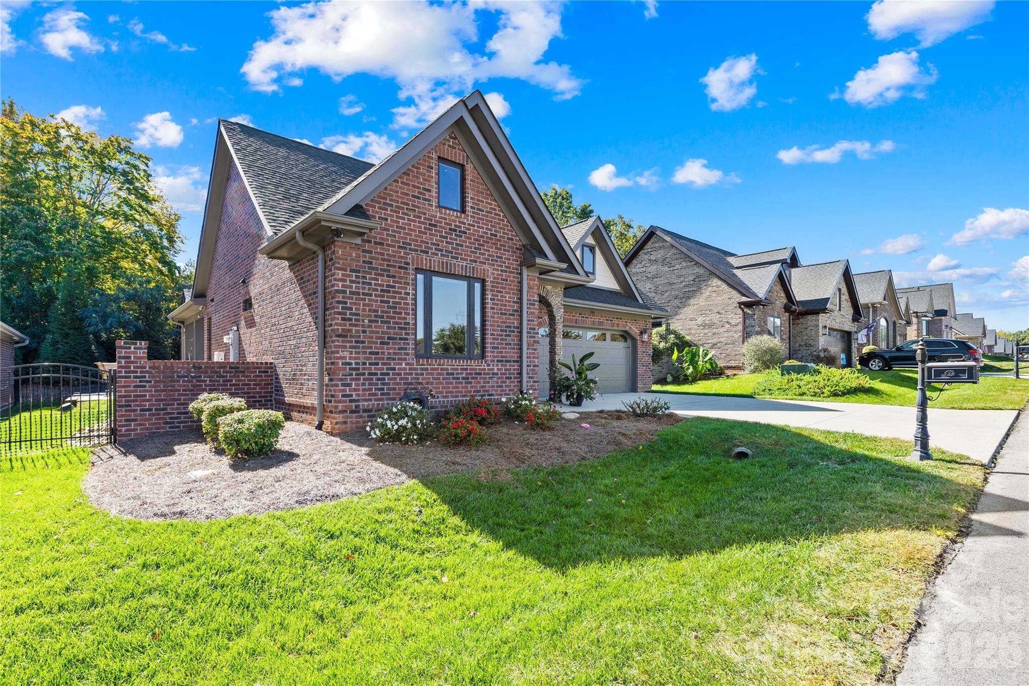 1140 Golden Hill LN, Denver, NC 28037