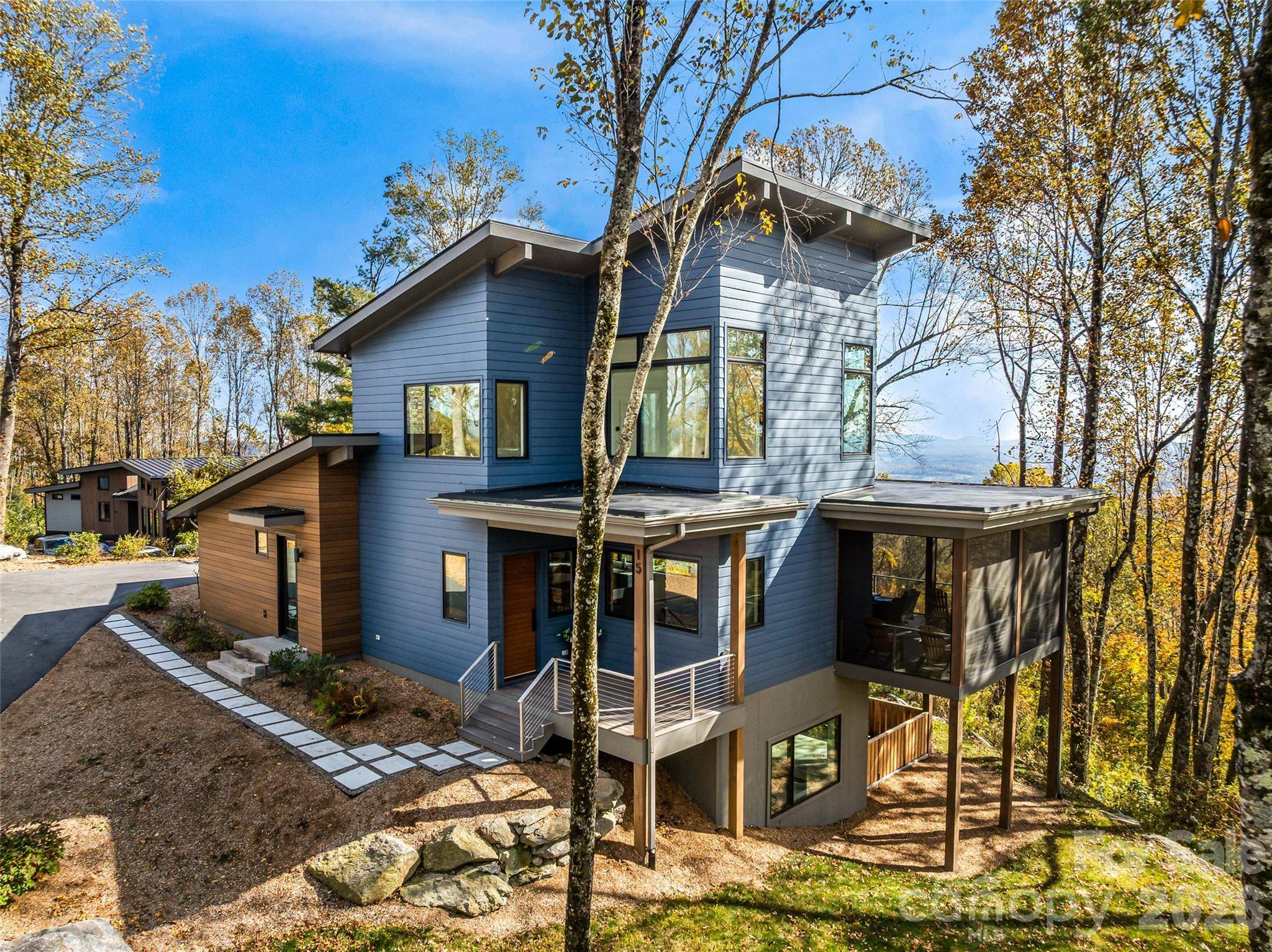 15 Laurel Ledge WAY, Fletcher, NC 28732