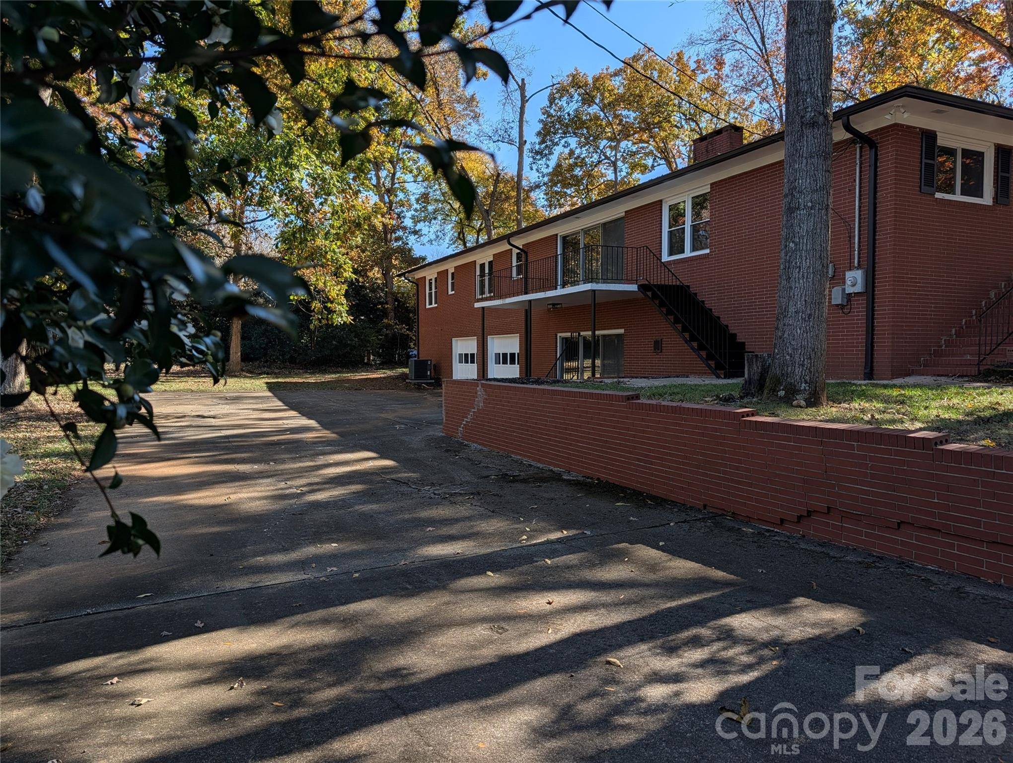 719 Avondale AVE, Albemarle, NC 28001