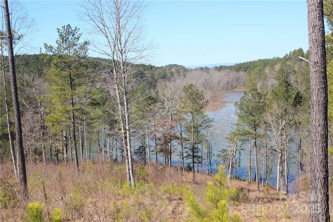 2226 Inlet Shore RD NE #29, Connelly Springs, NC 28612