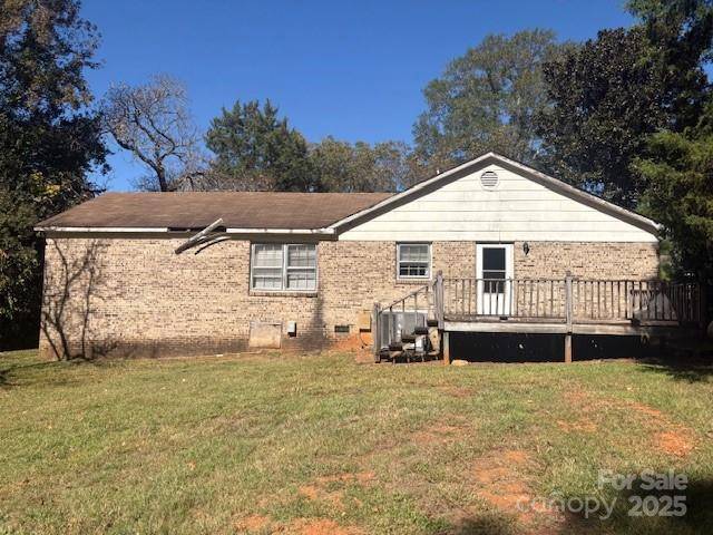 1728 Nc 109 HWY N, Wadesboro, NC 28170