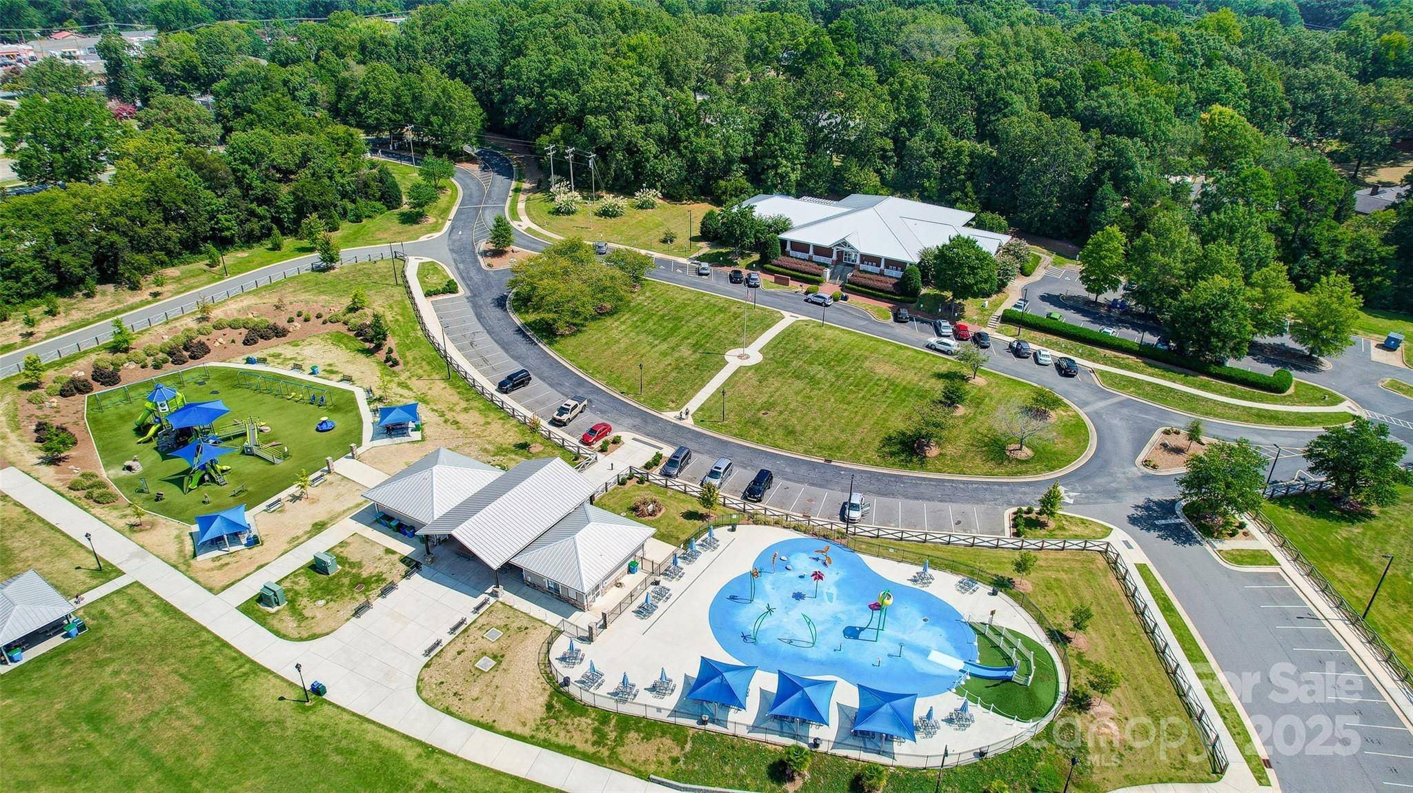 3642 Waterloo DR, Harrisburg, NC 28075