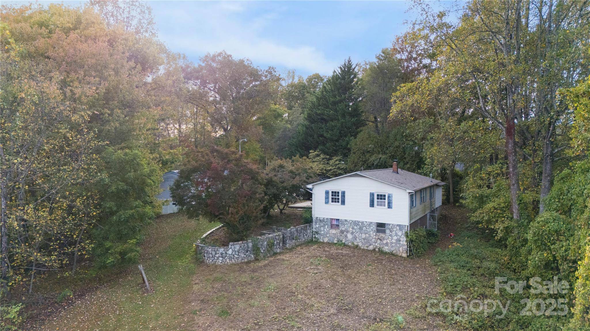 143 Dogwood Acres LOOP, Marion, NC 28752