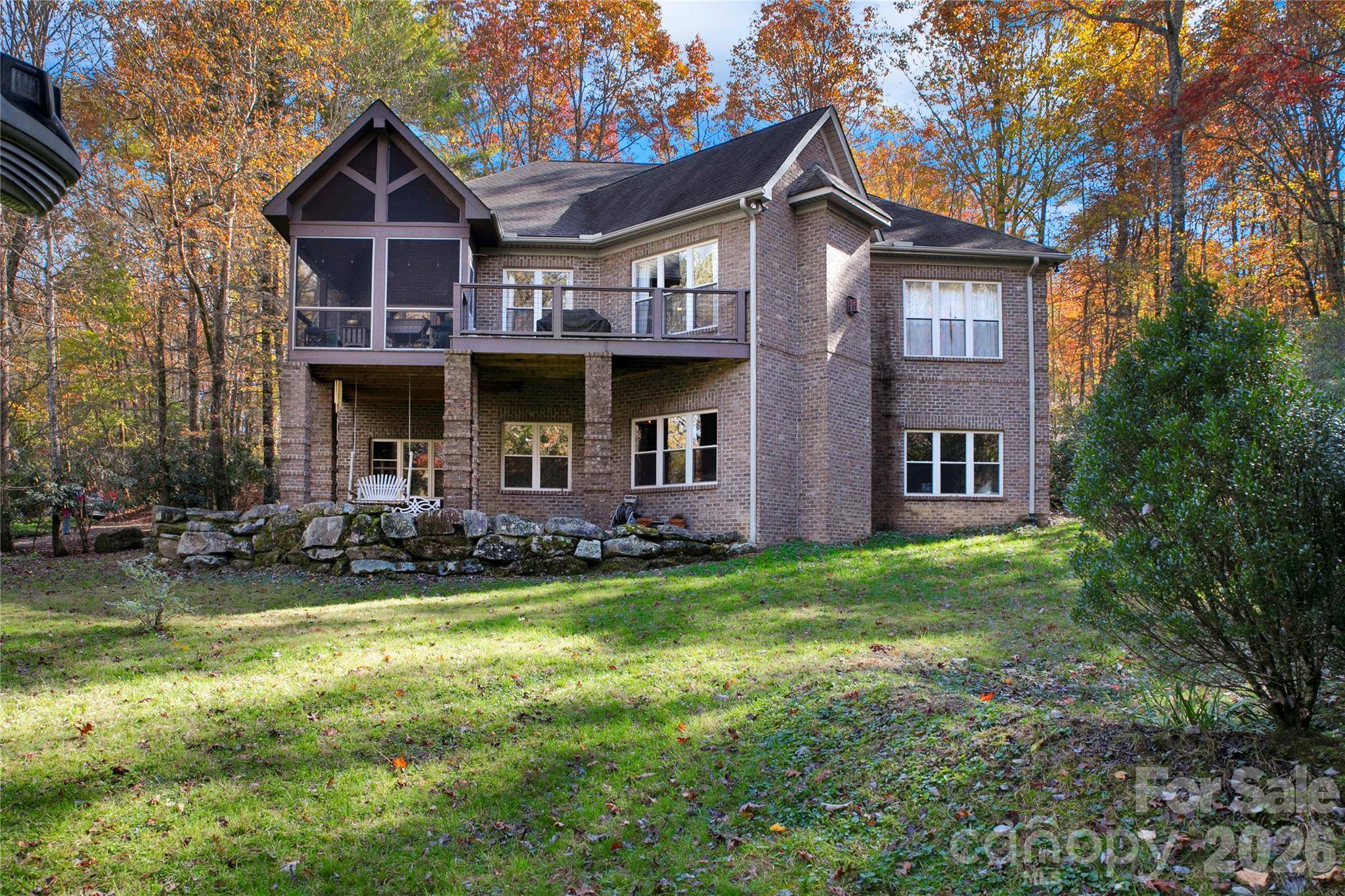 886 Soquili DR, Brevard, NC 28712