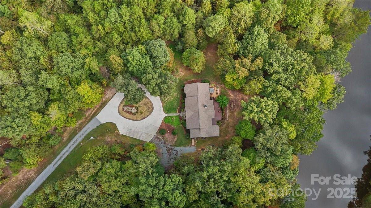 7355 Pisgah Covered Bridge RD, Asheboro, NC 27205