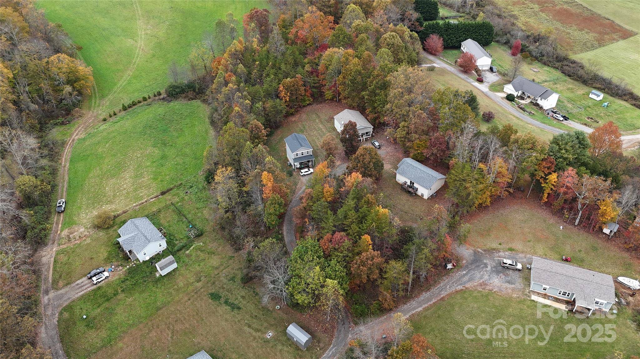 117 Tomato Town RD, Leicester, NC 28748