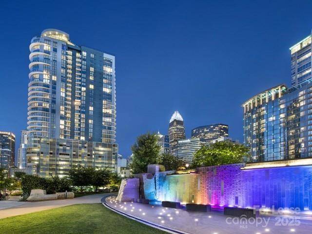 225 S Poplar ST #A1, Charlotte, NC 28202