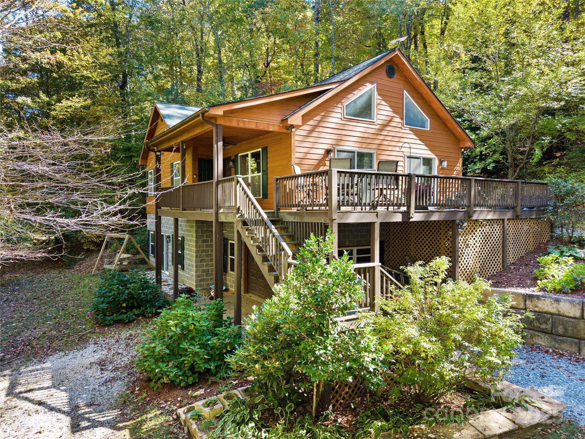1308 Bell Mountain RD, Zirconia, NC 28790