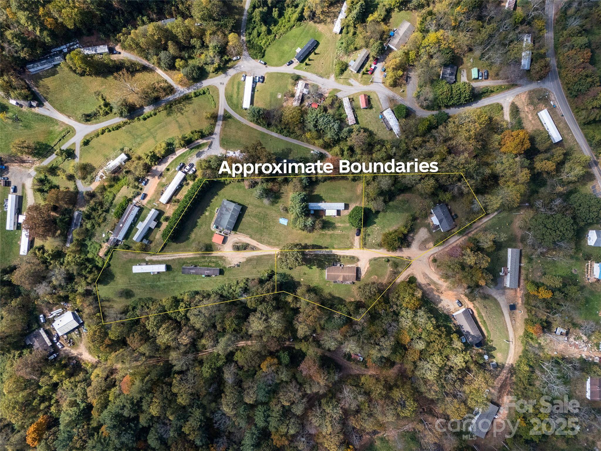 17 Hat Creek DR, Asheville, NC 28806