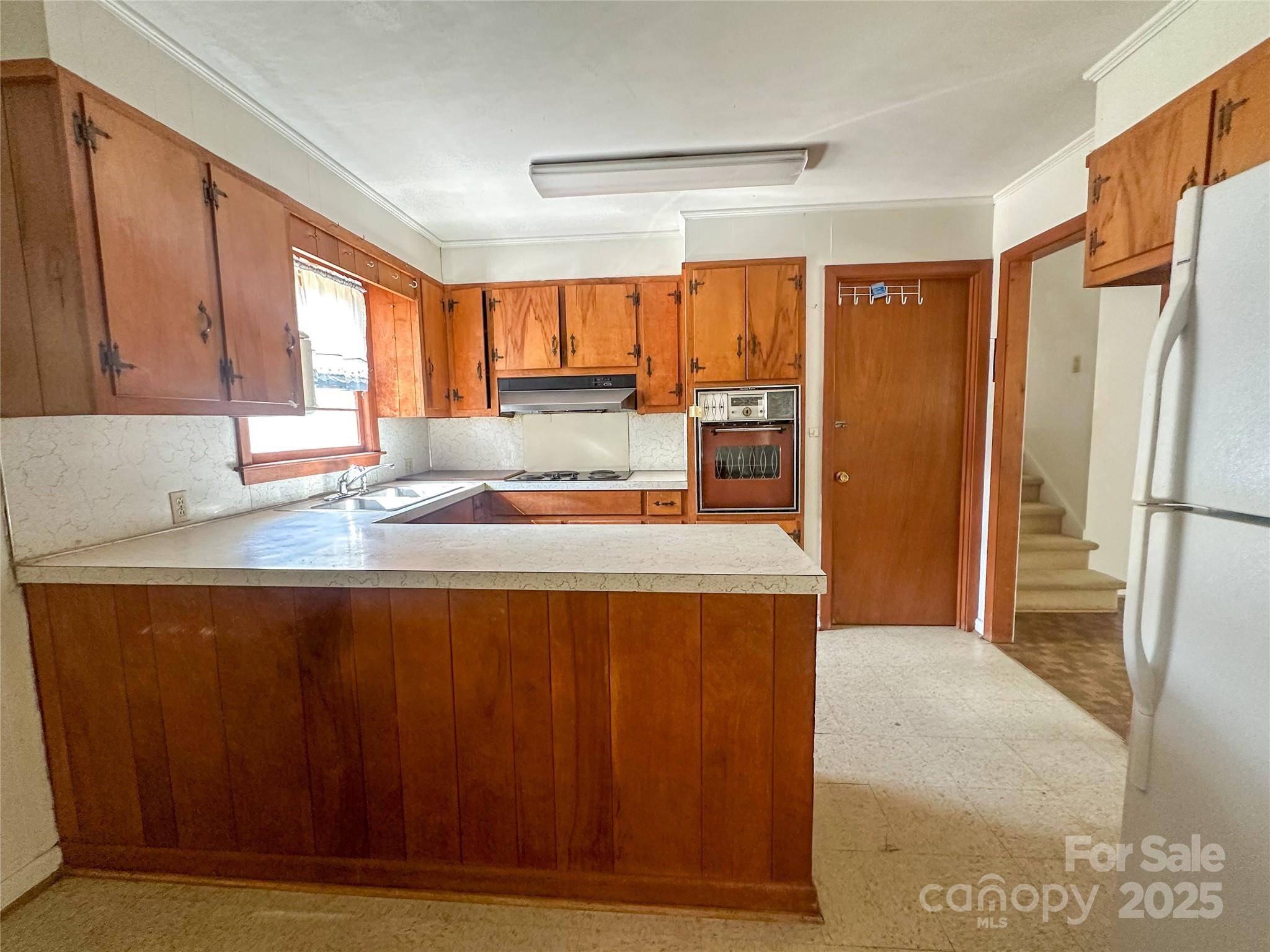 1910 Midwood DR, Albemarle, NC 28001