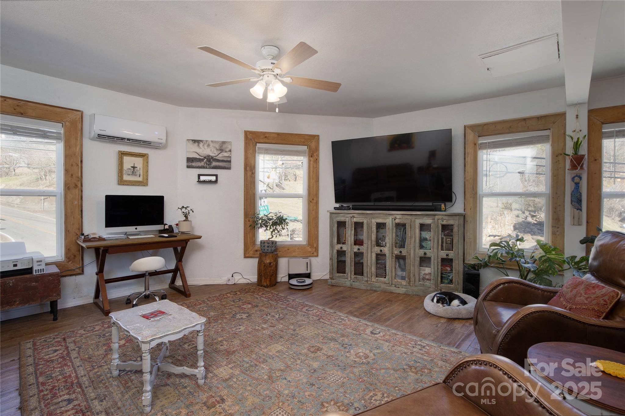 23 N 226 HWY, Bakersville, NC 28705