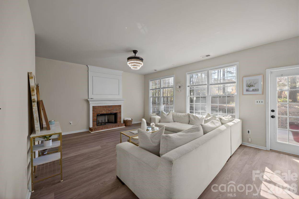 7708 Harrington Woods RD, Charlotte, NC 28269
