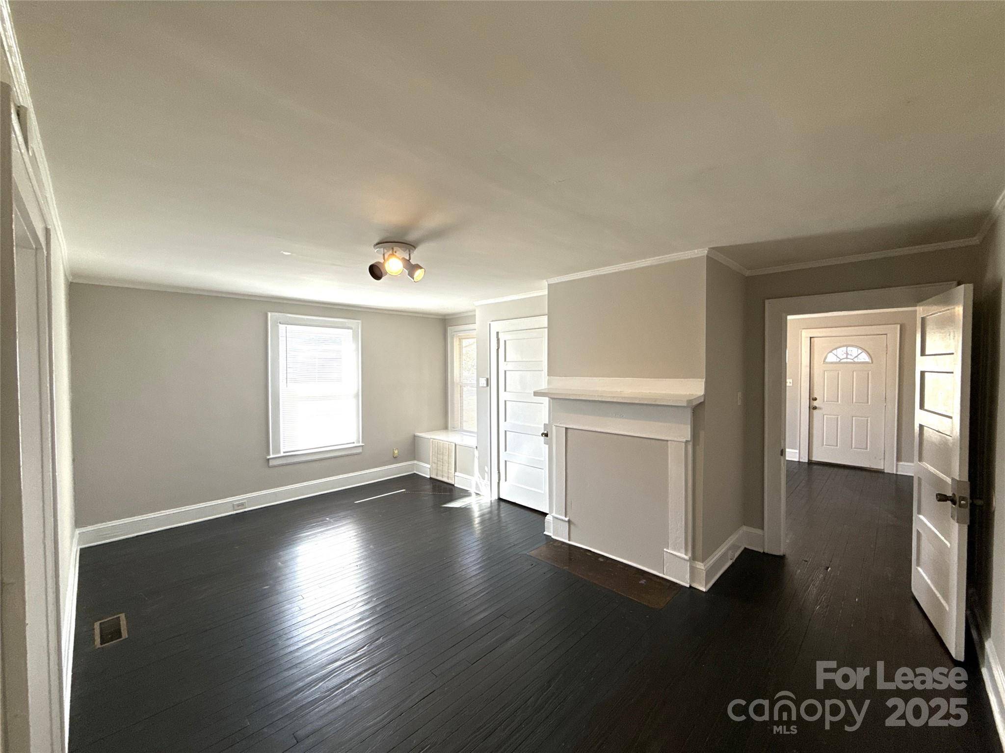 904 Harrill ST, Charlotte, NC 28205