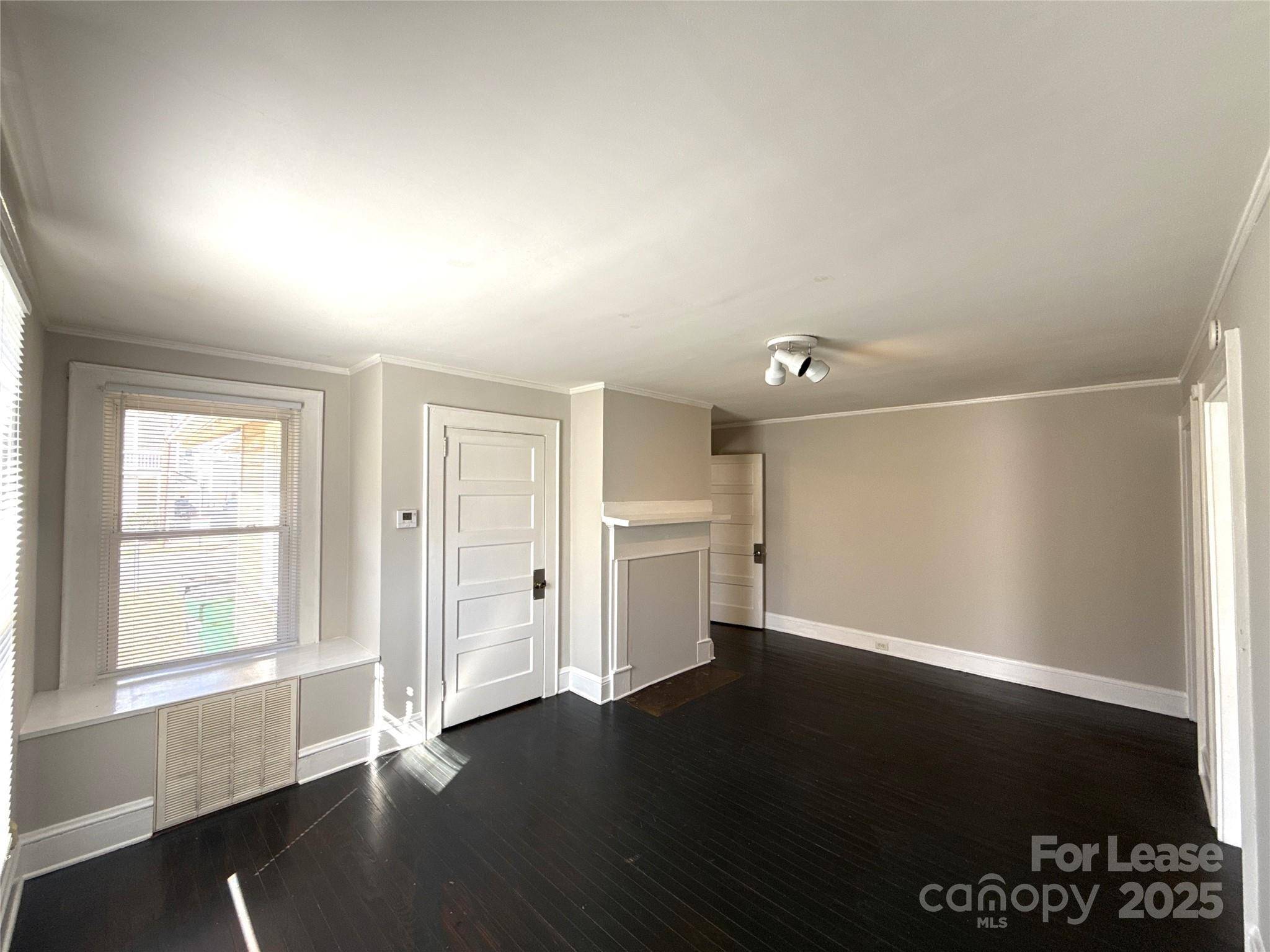 904 Harrill ST, Charlotte, NC 28205
