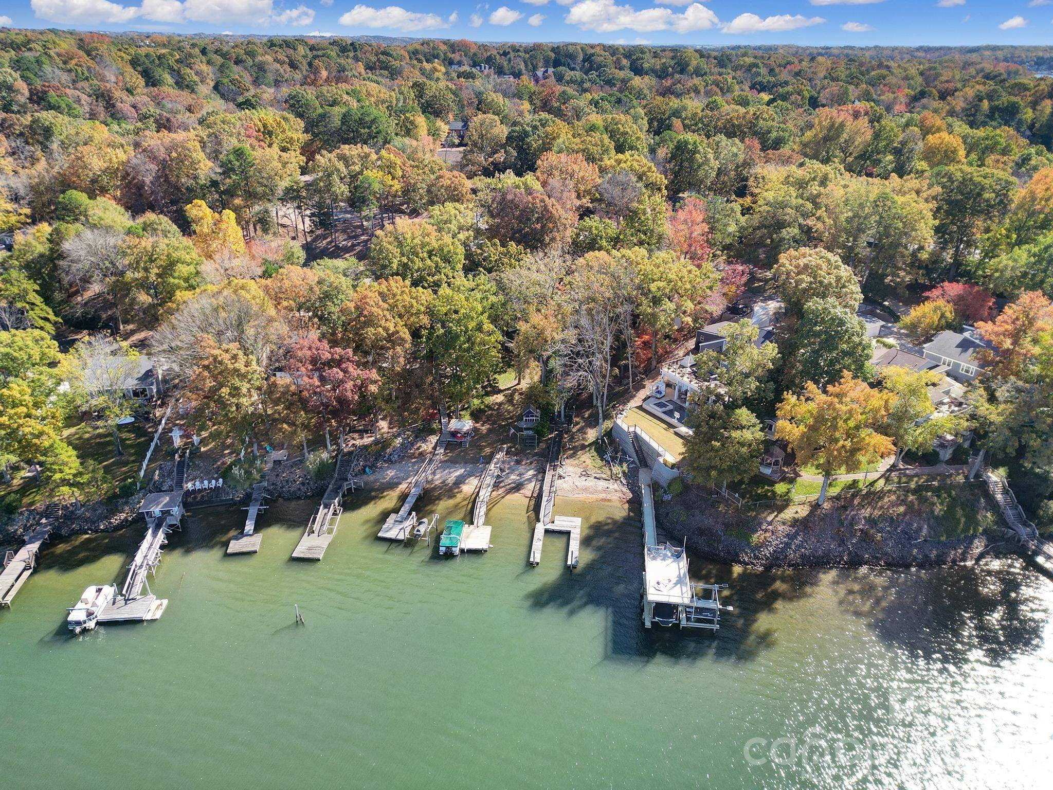 7005 Tega Cay DR, Tega Cay, SC 29708
