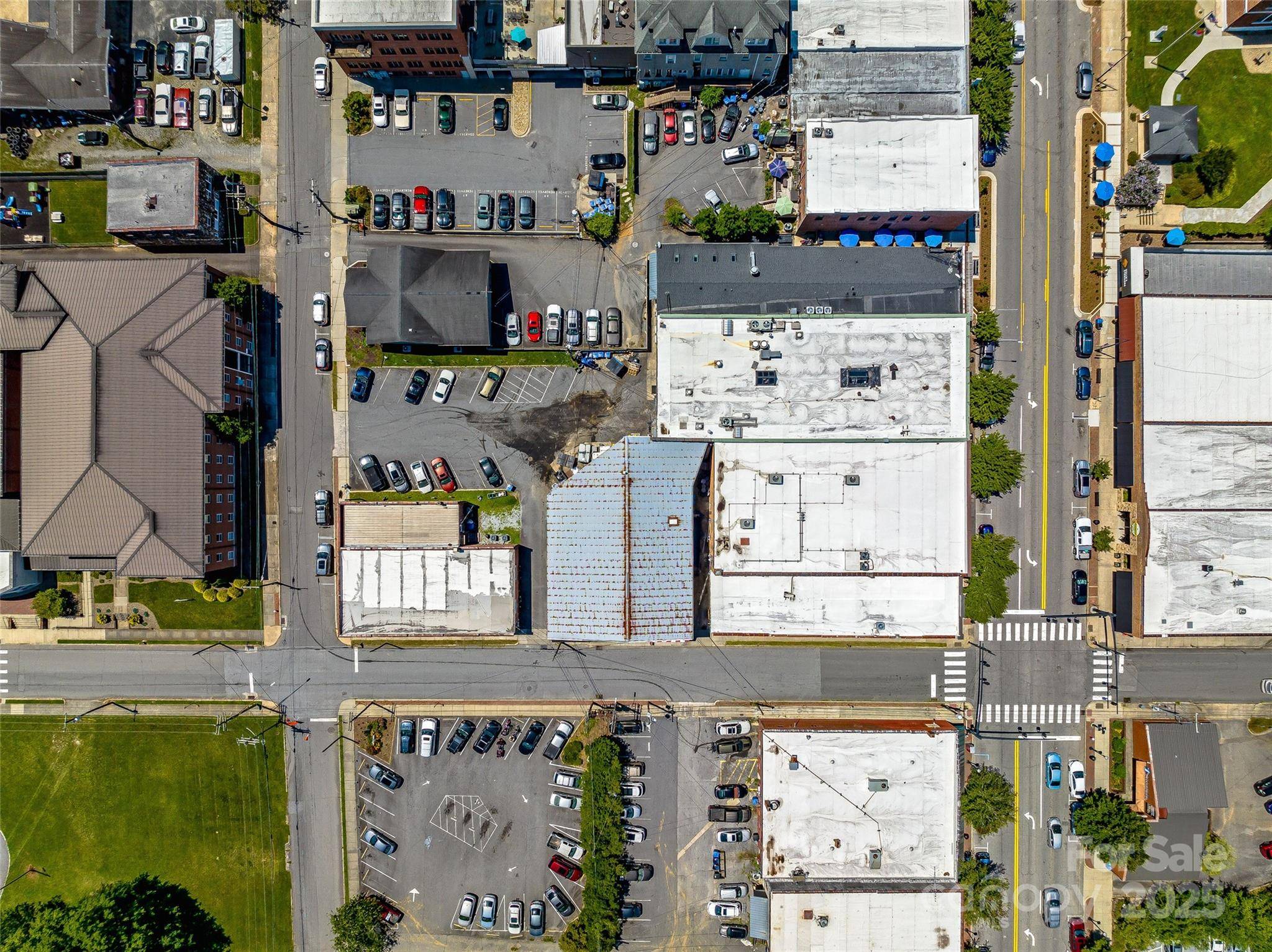 36 & 44 E Main ST, Brevard, NC 28712