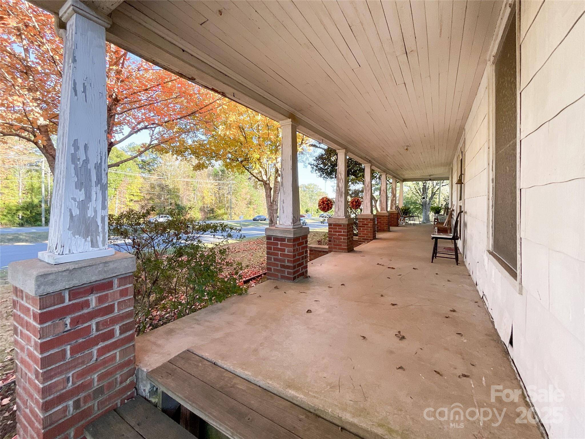 6993 Charlotte HWY, Lancaster, SC 29707