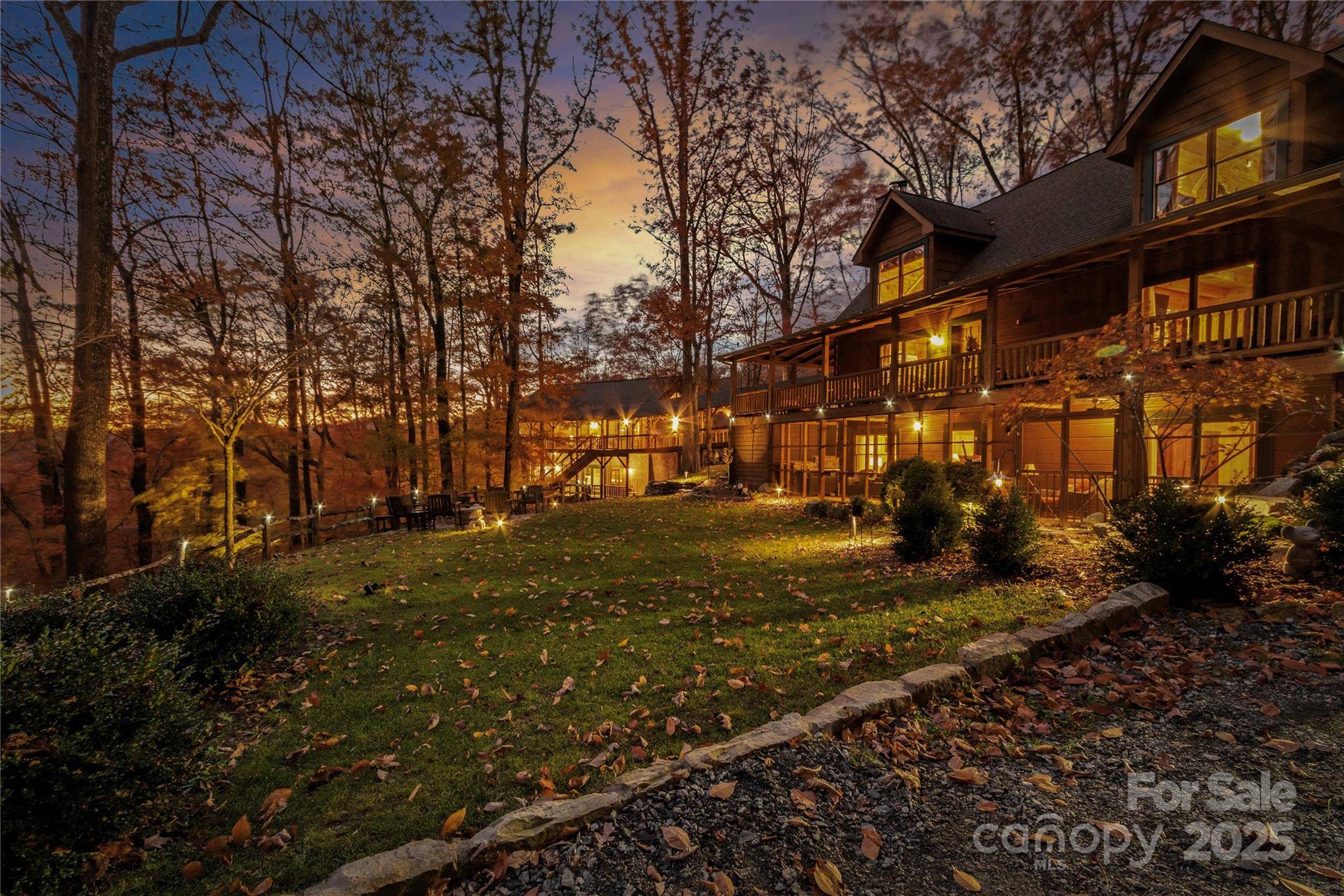 351 Buck Springs RUN, Mars Hill, NC 28754