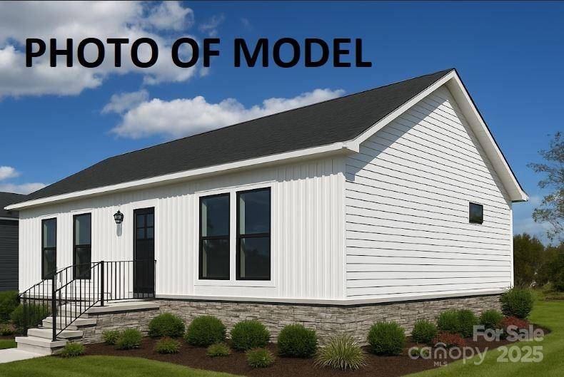 957 Martinat DR NE #lot 4, Morganton, NC 28655