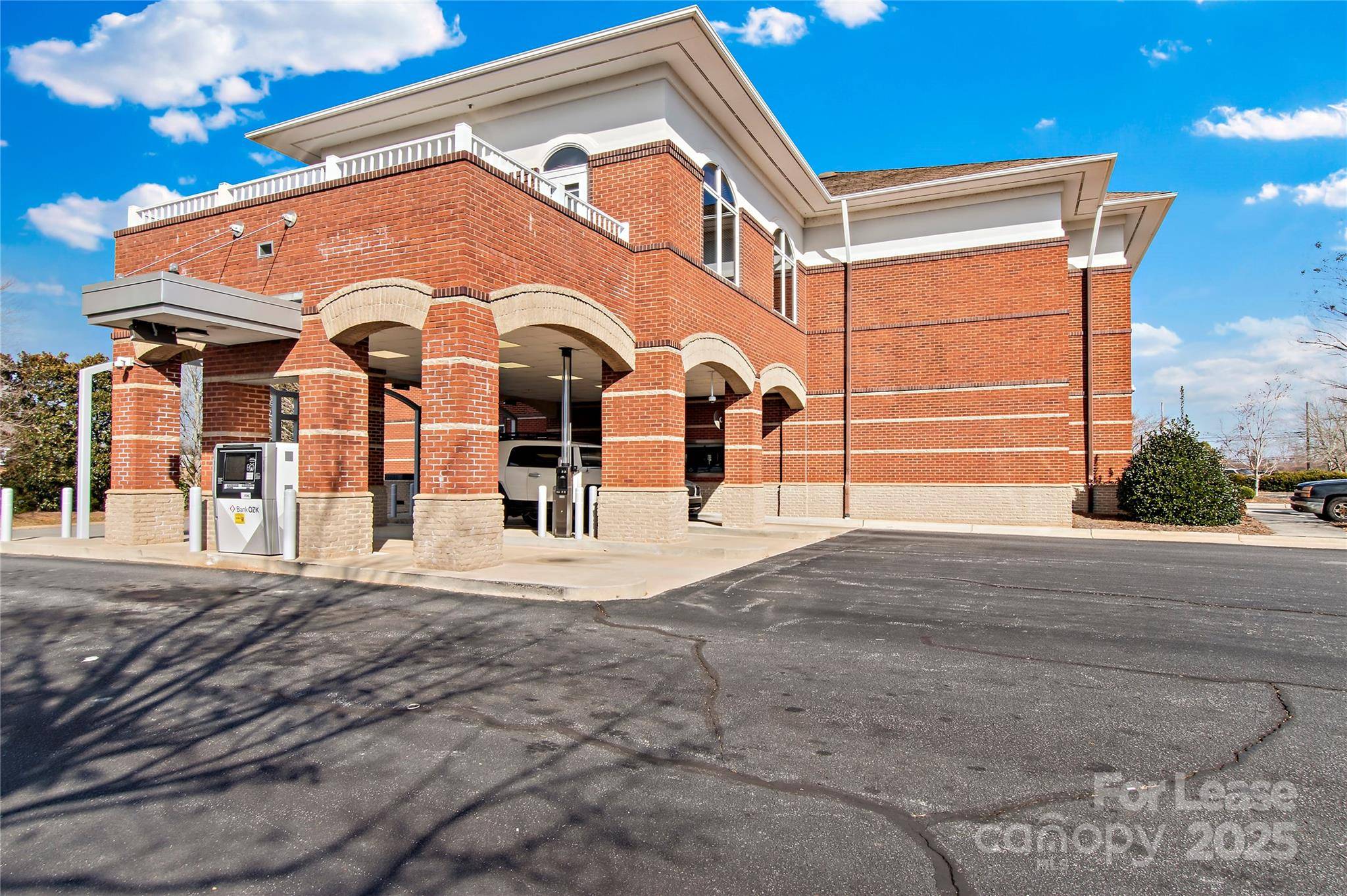 135 Boxwood DR #Upstairs Offices, Mocksville, NC 27028