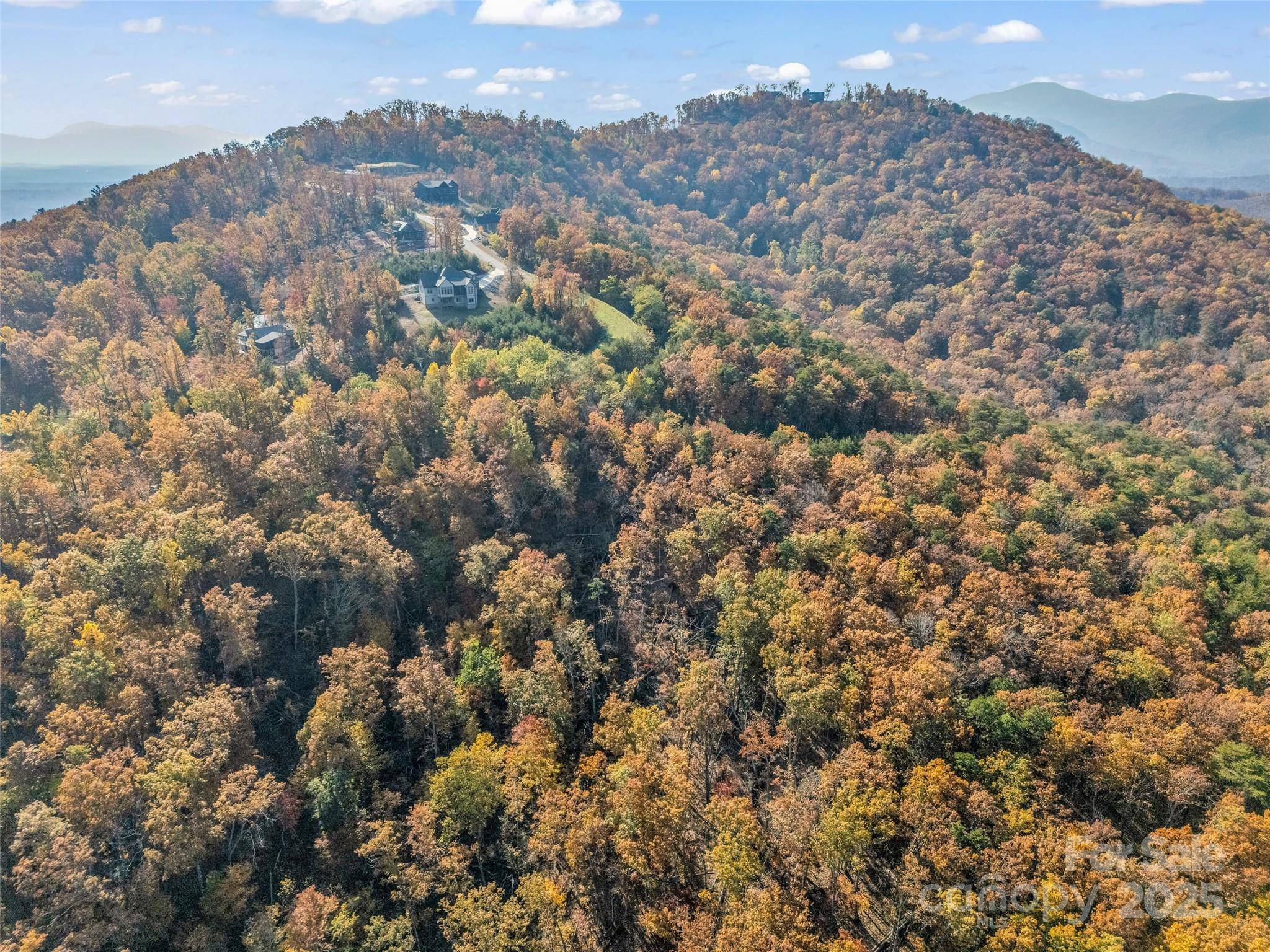0 Crest DR, Lake Lure, NC 28746