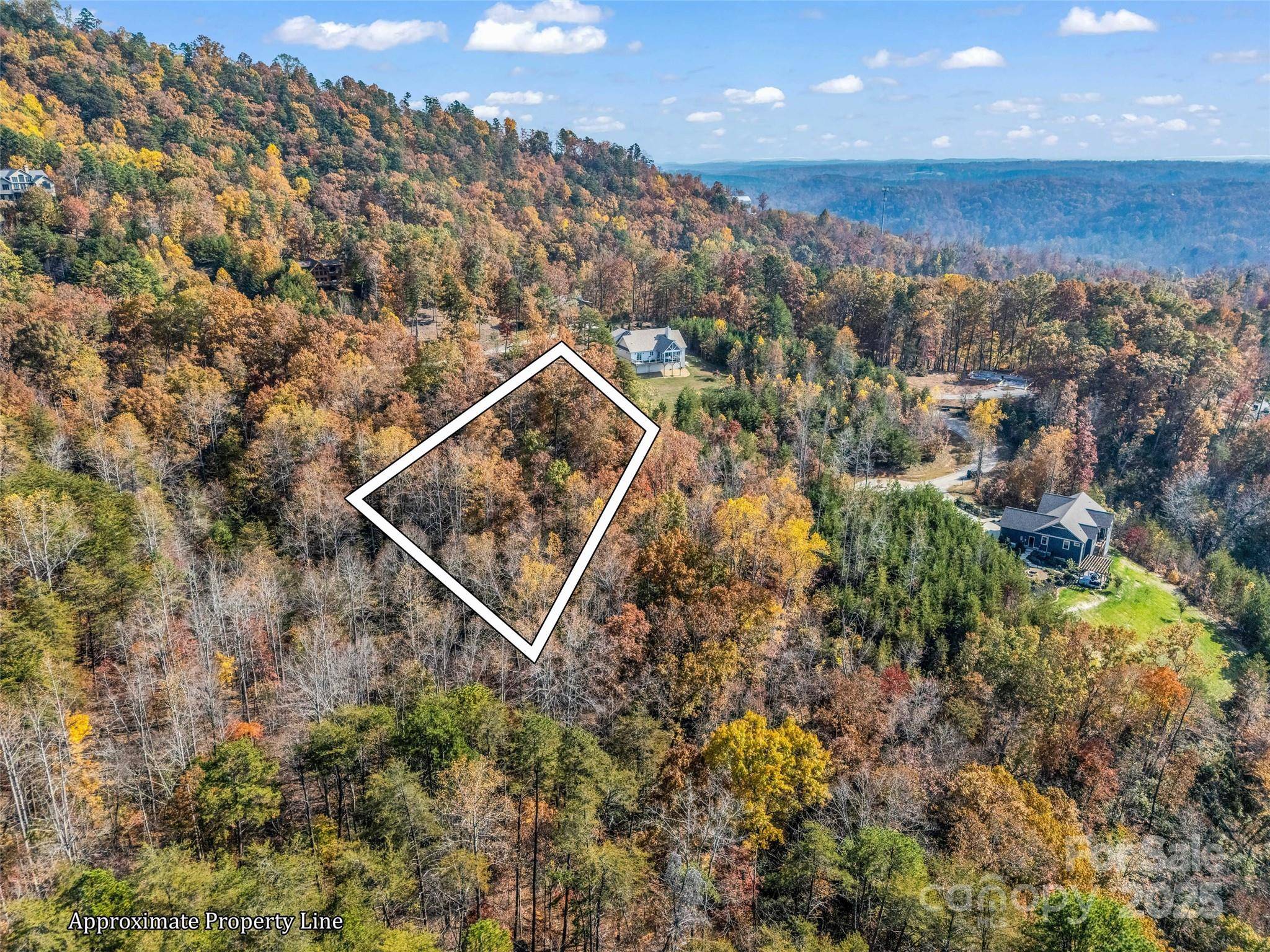 0 Crest DR, Lake Lure, NC 28746