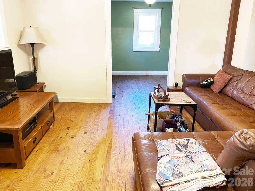 24 Ridge AVE, Asheville, NC 28803