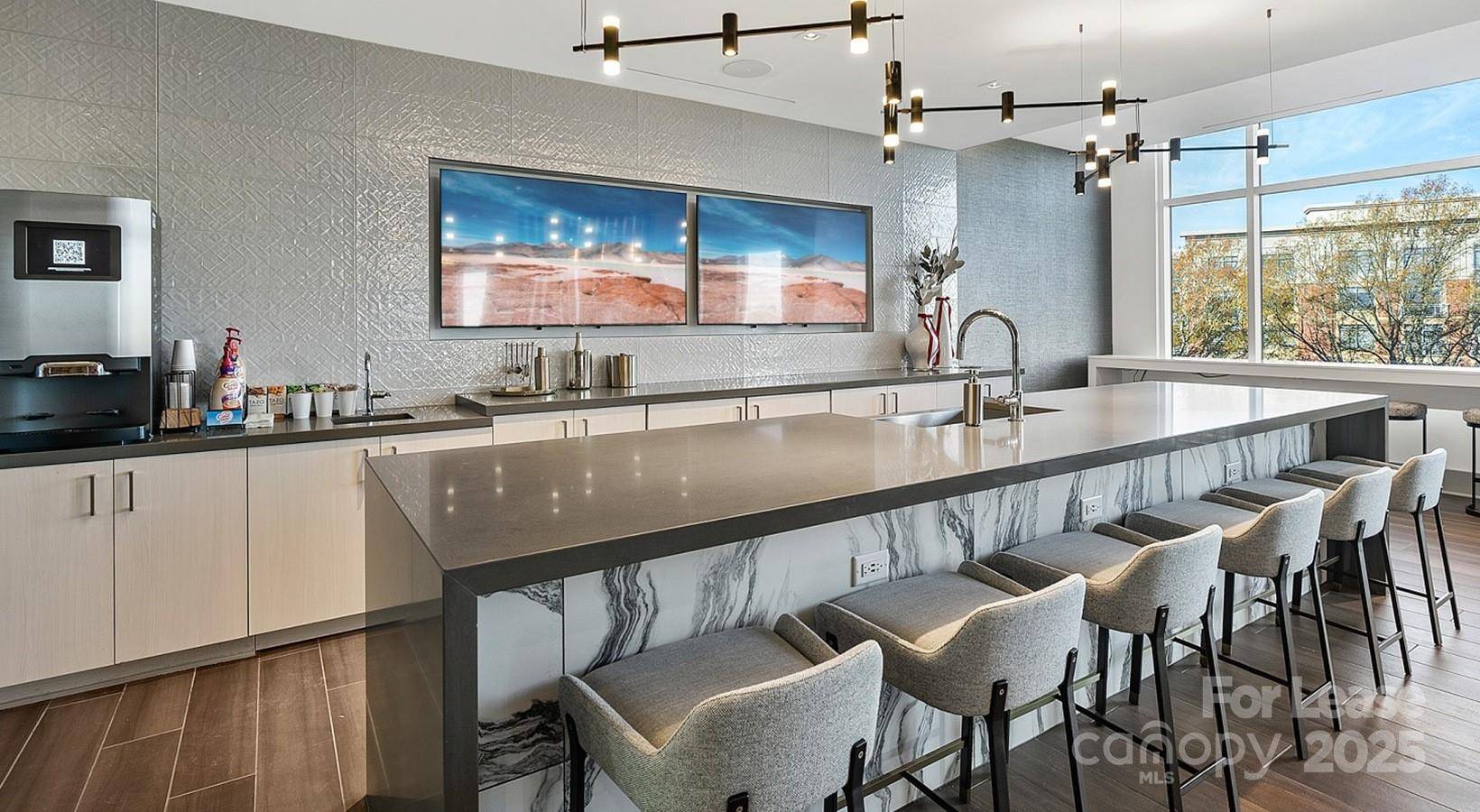 4425 Sharon RD #2E, Charlotte, NC 28211