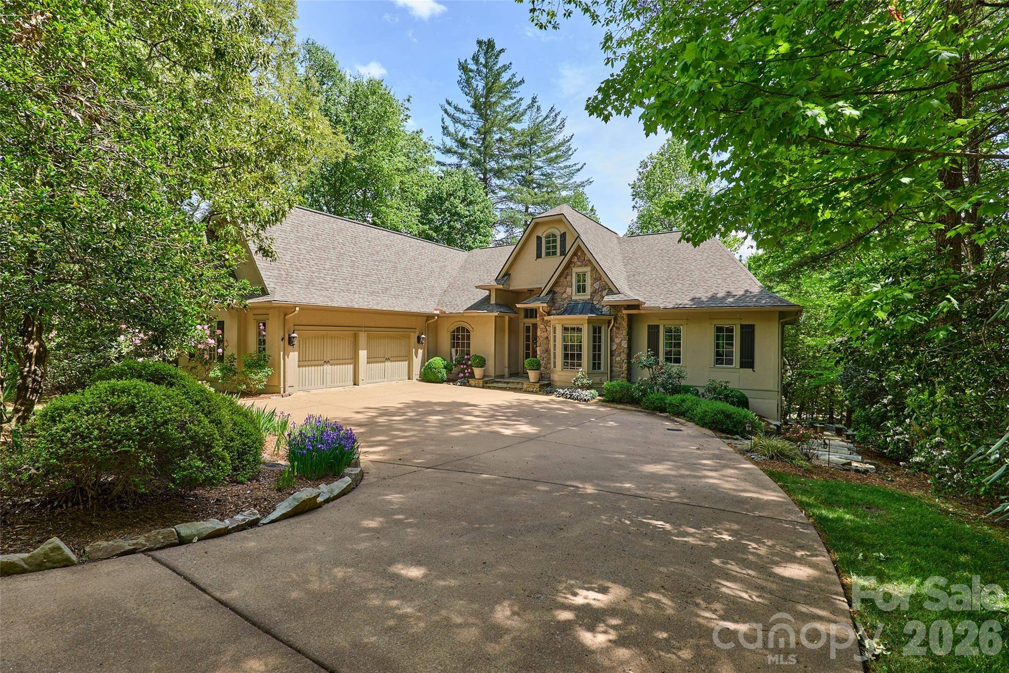 249 Pine Mountain TRL, Brevard, NC 28712