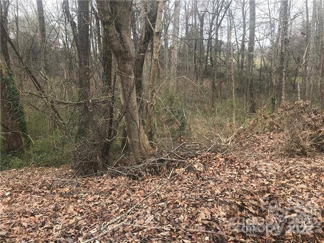 4068 Midway RD, Maxton, NC 28364