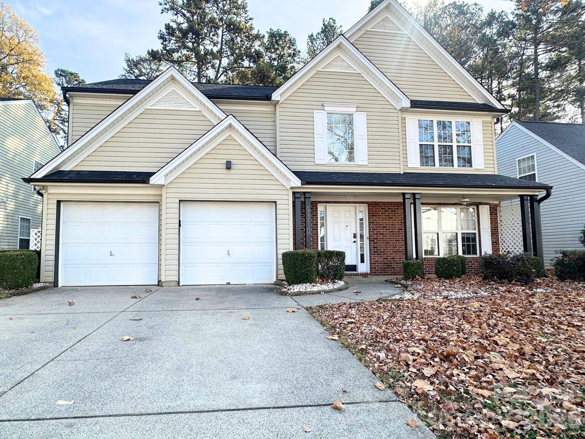 9310 Chastain Walk DR, Charlotte, NC 28216