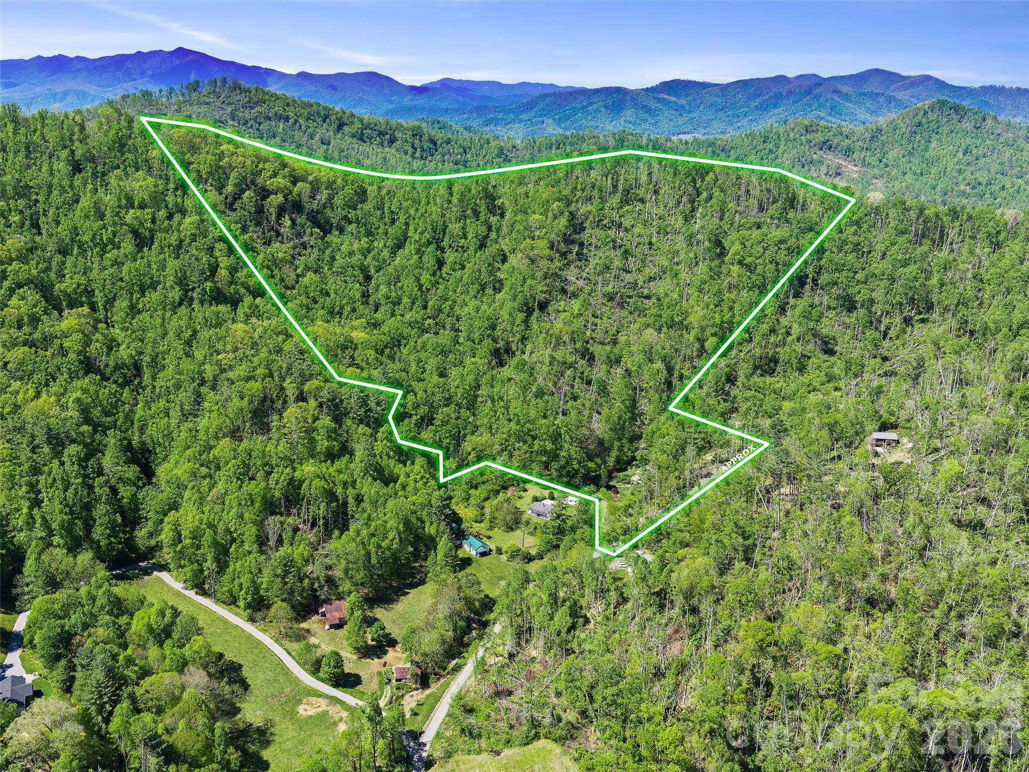 615 Fred Sparks RD, Bakersville, NC 28705