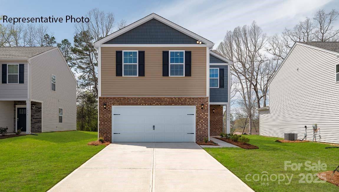 2054 10th ST SE, Hickory, NC 28602
