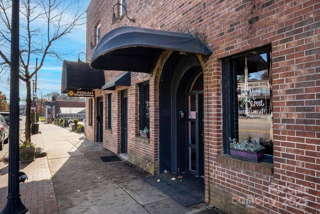 100 E Main ST, Brevard, NC 28712