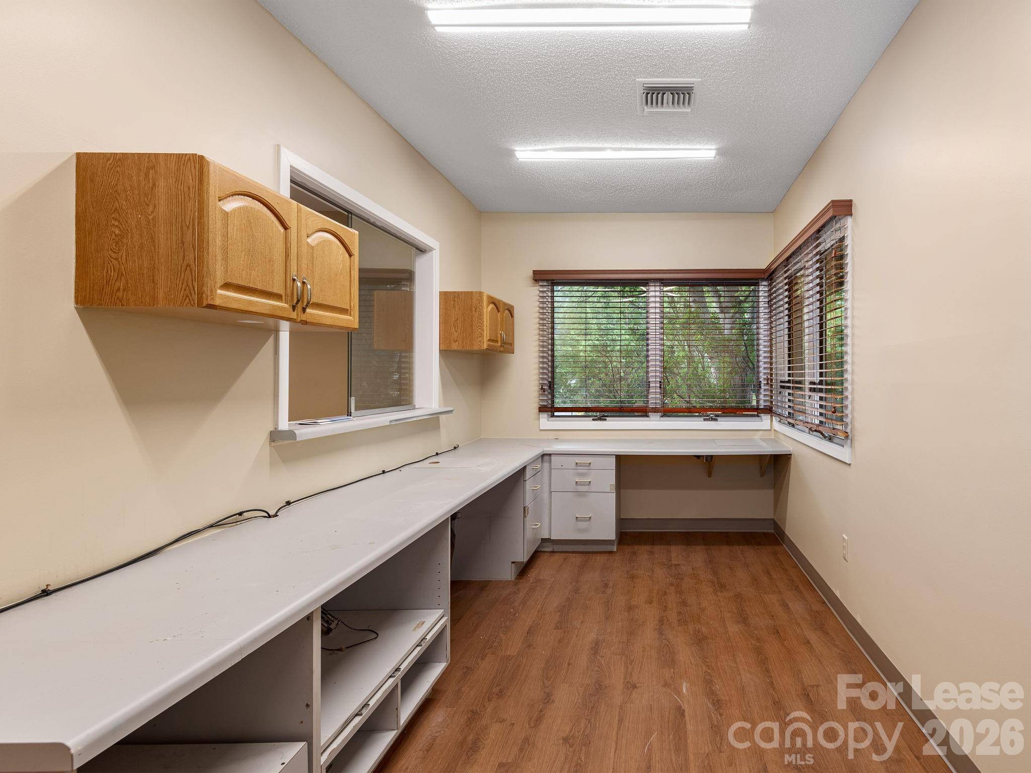 60 Livingston ST #400, Asheville, NC 28801
