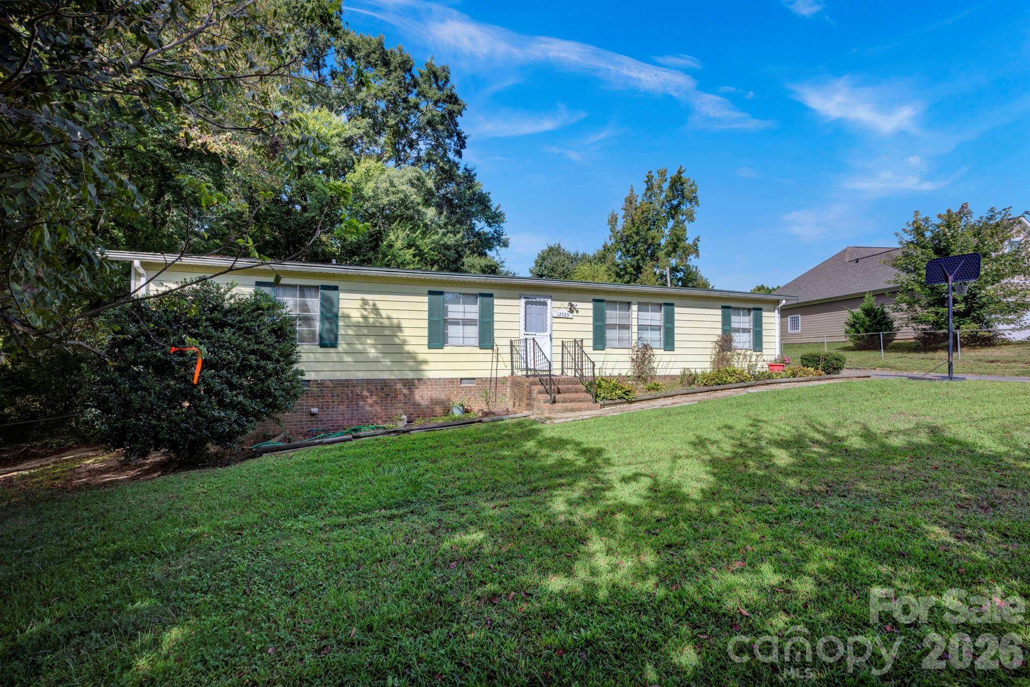 12523 Asbury Chapel RD, Huntersville, NC 28078