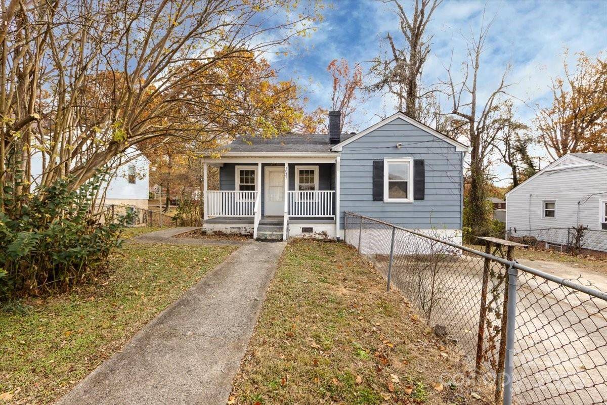 1027 Holland AVE, Gastonia, NC 28052
