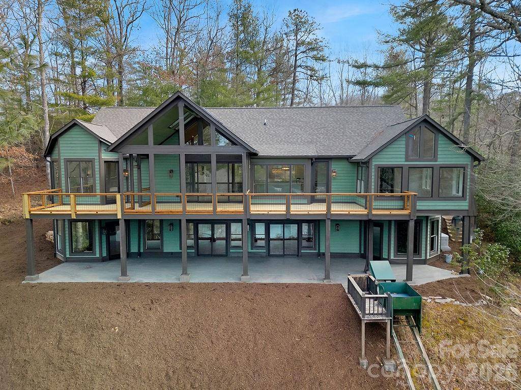 5039 Connestee TRL, Brevard, NC 28712