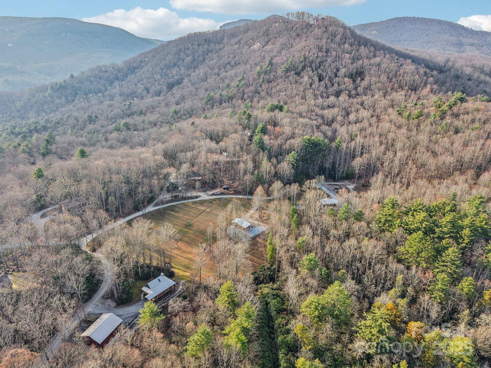 408 & 586 Little Elbow Mountain RD, Lake Toxaway, NC 28747