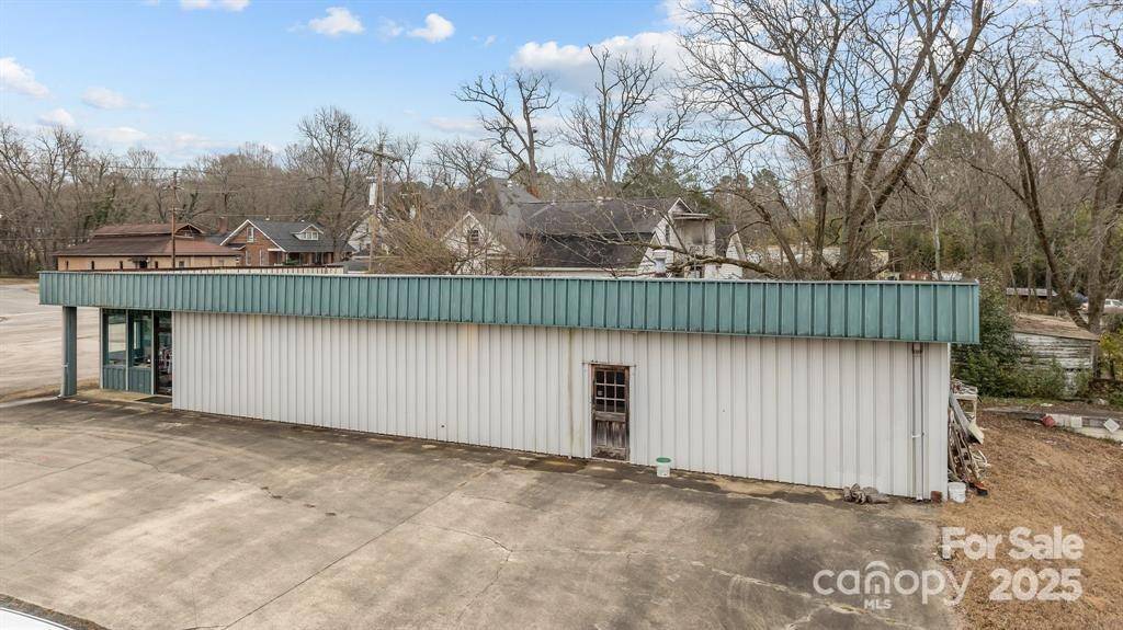 183 Columbia ST, Chester, SC 29706