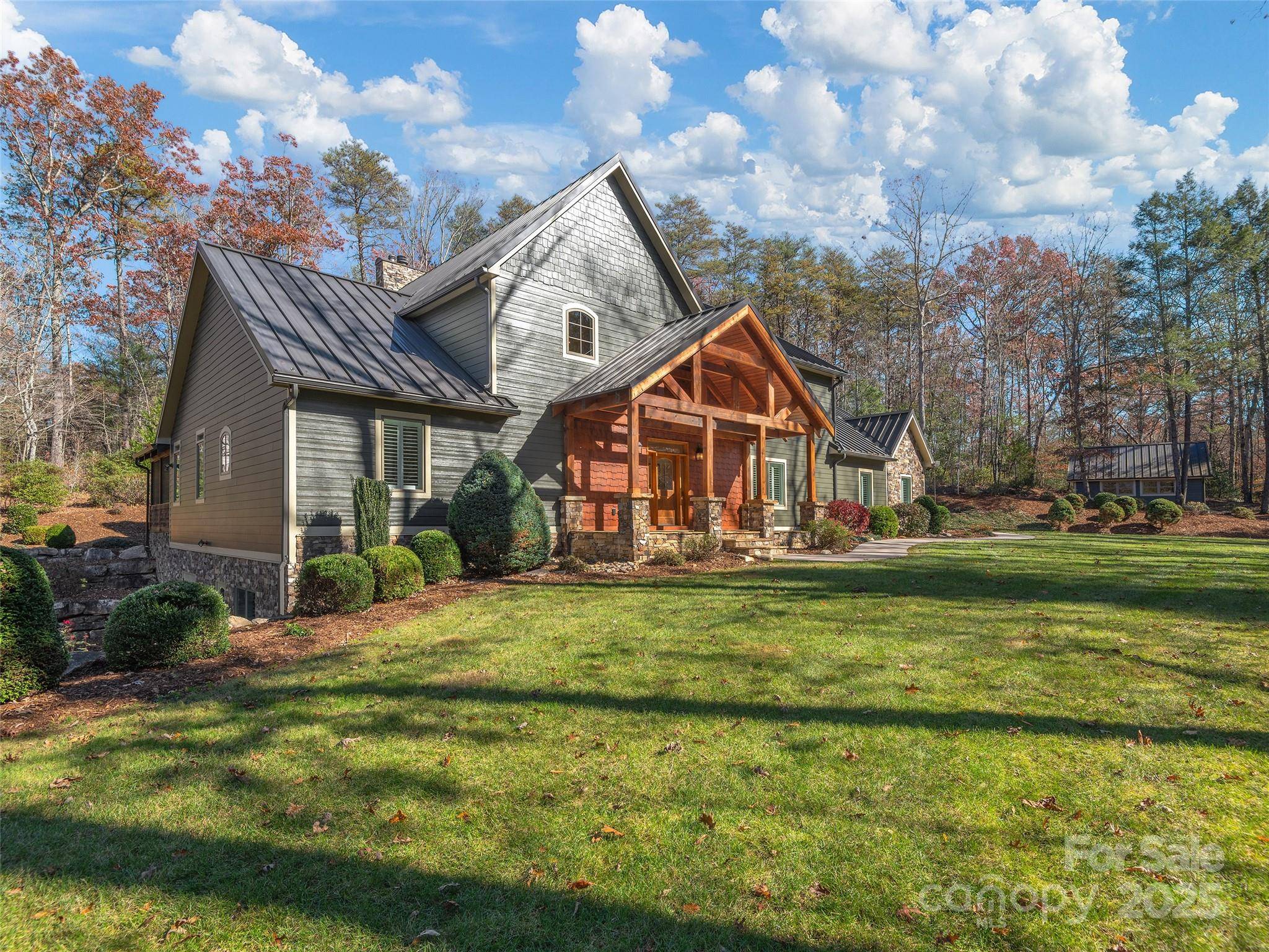 2514 Oakdale RD, Old Fort, NC 28762