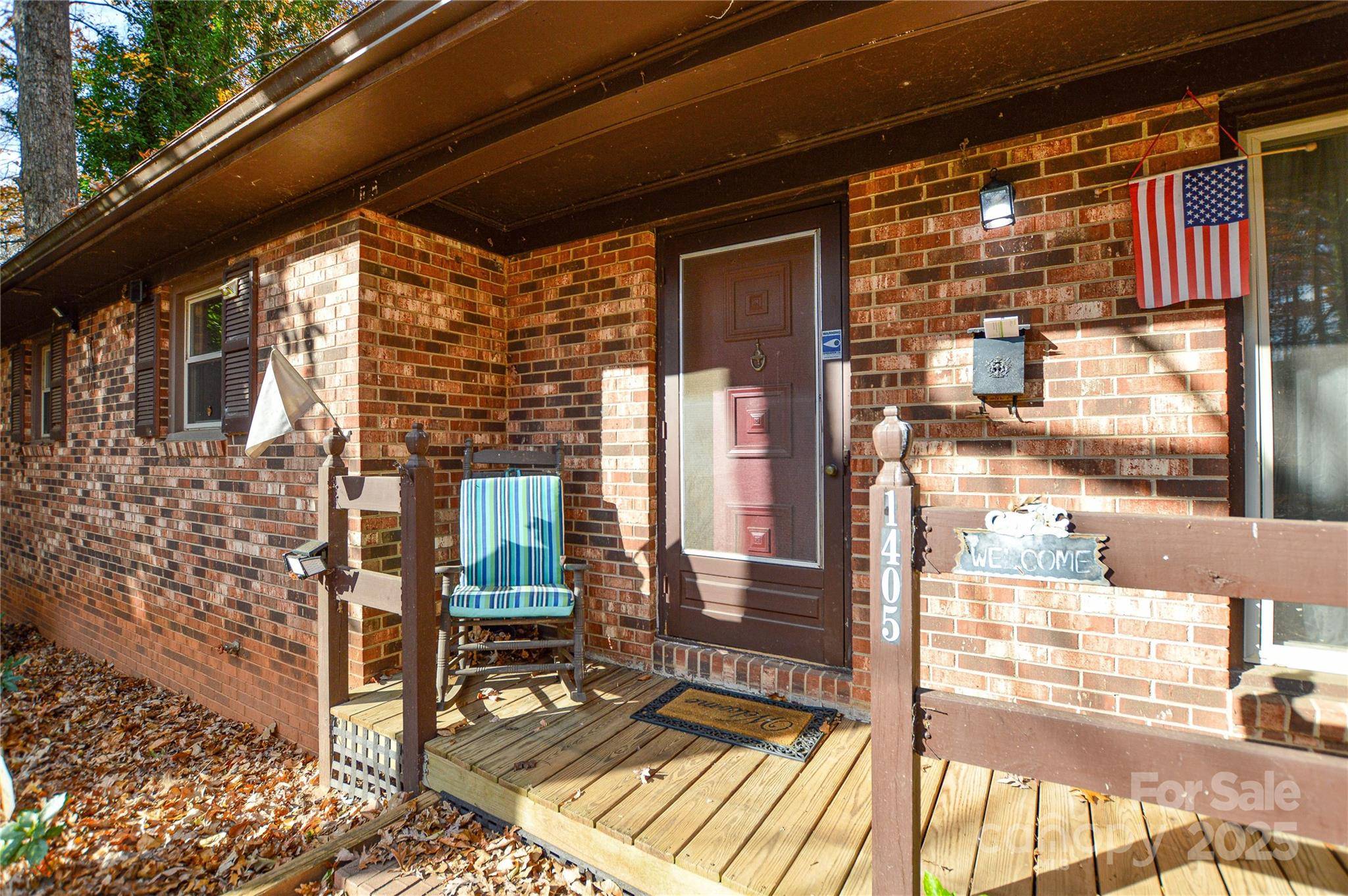 1405 Forest Park DR, Statesville, NC 28677