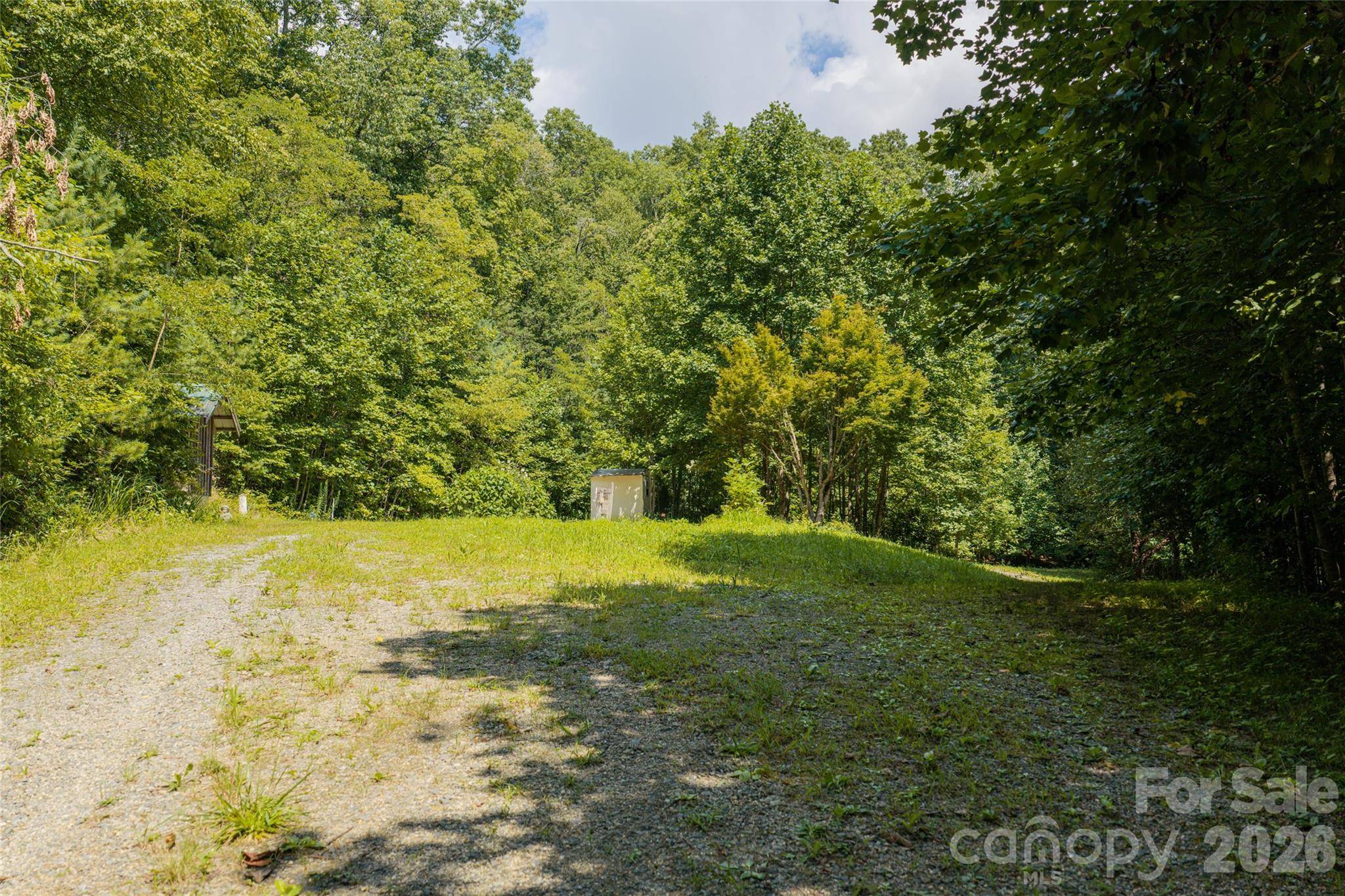 649 Old NC 280 HWY, Pisgah Forest, NC 28768