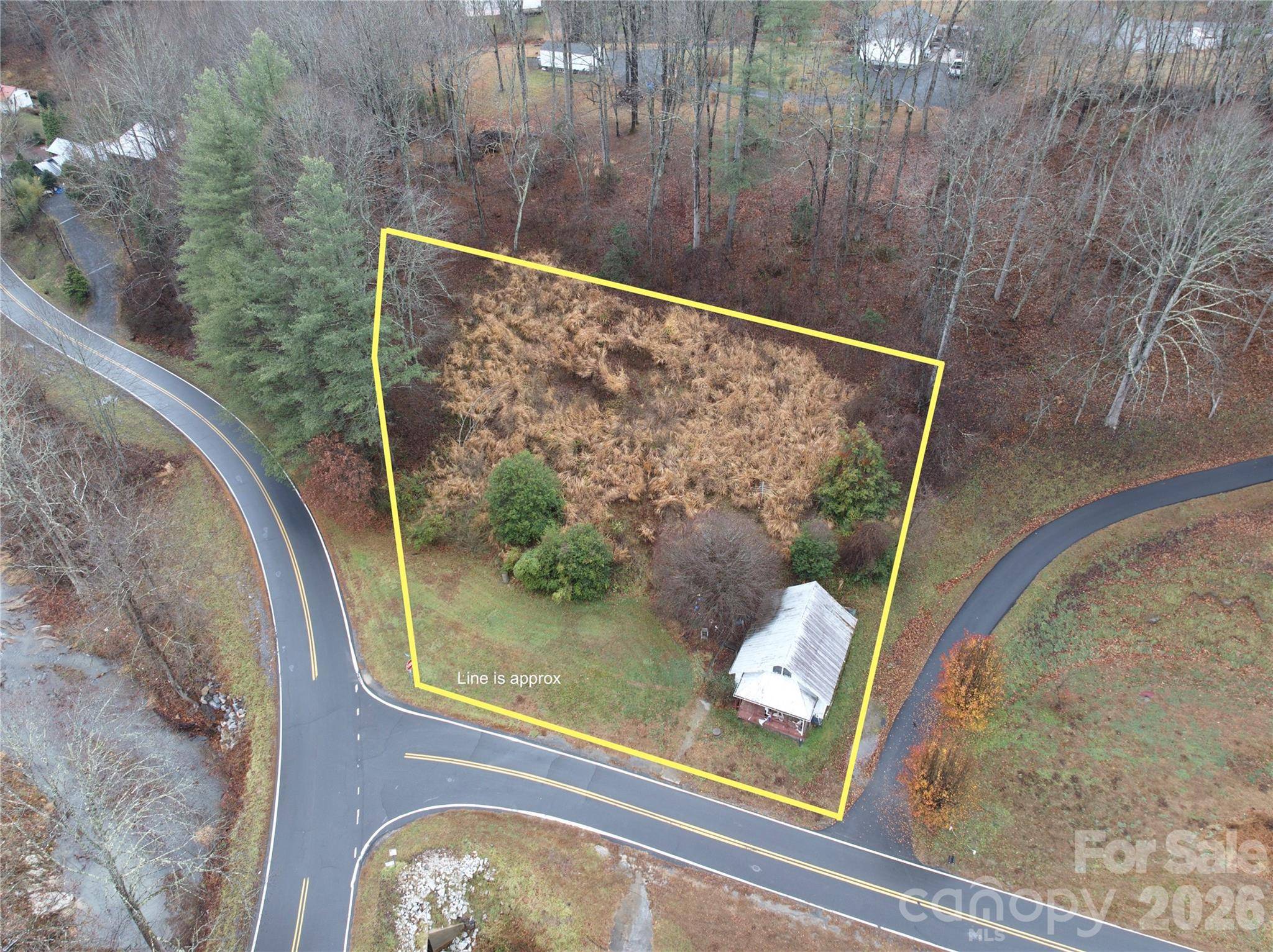 532 Pitman RD, Bakersville, NC 28705